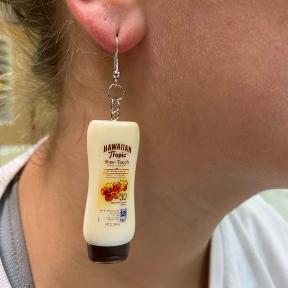 Mini Brands Squeeze Garlic Earrings - GREAT GIFT IDEA! - Picture 2 of 2